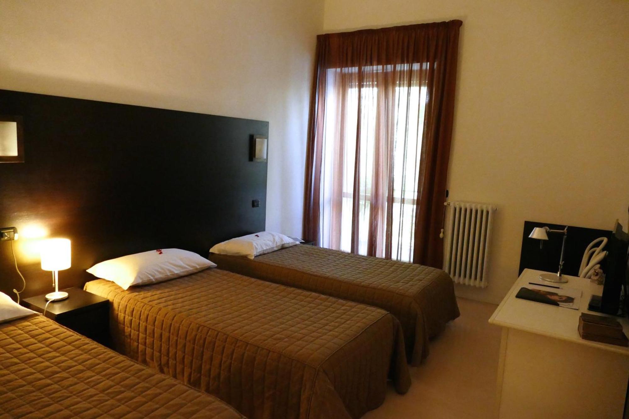 Hotel Colucci Nusco Экстерьер фото