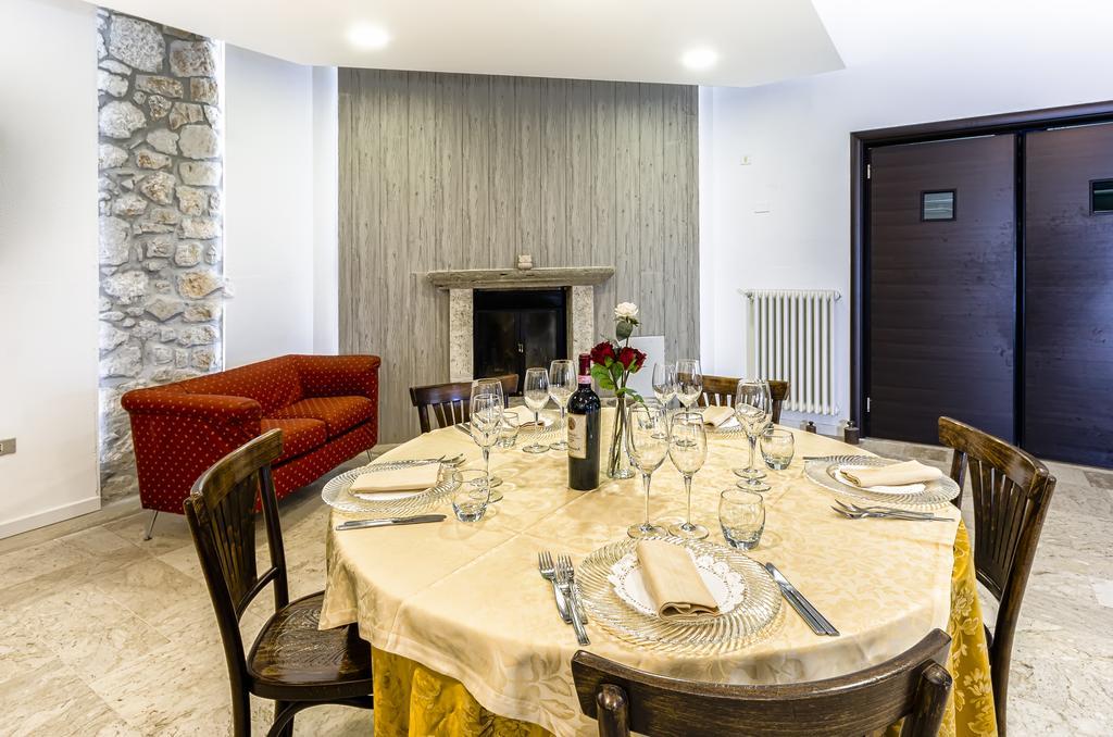 Hotel Colucci Nusco Экстерьер фото