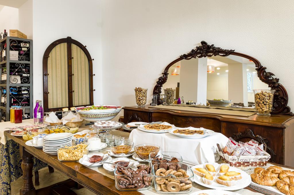 Hotel Colucci Nusco Экстерьер фото